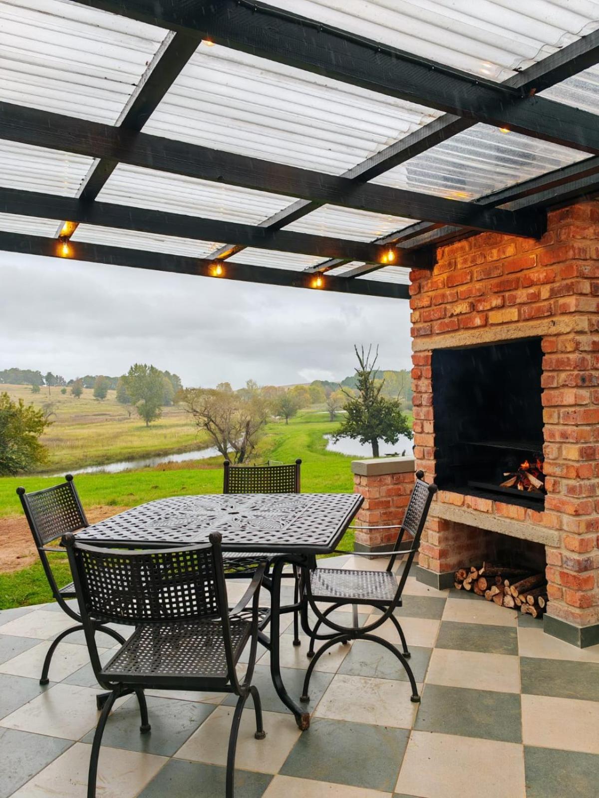 Dunkeld East Hotel Dullstroom Exterior photo